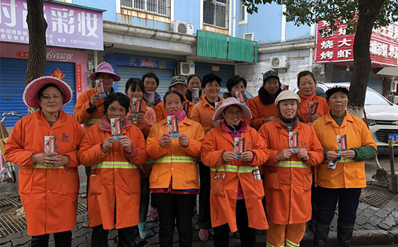 心手相传，爱在洪山